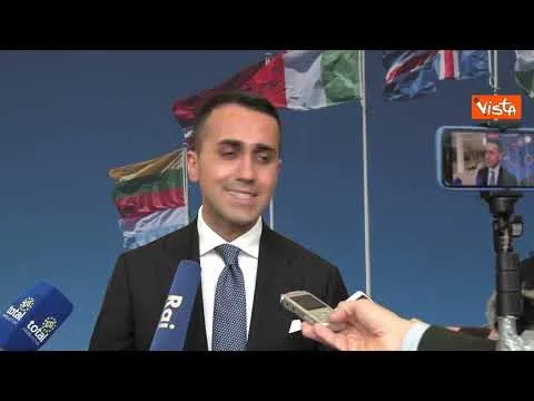 Di Maio: "Sosteniamo nuove sanzioni a Russia, bisogna fermare guerra"