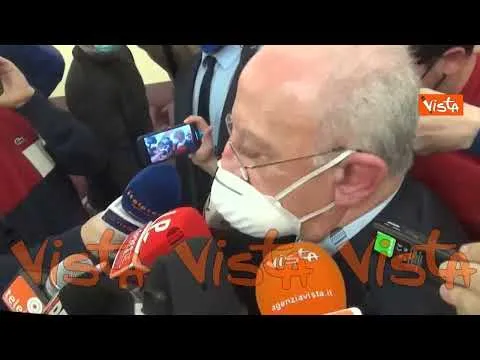 Ischia, De Luca: "Giusto muoversi con prudenza, priorità è salvare vite"