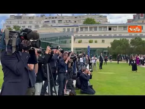 Ecco la foto di gruppo dell'Ocse con Draghi e Di Maio al centro