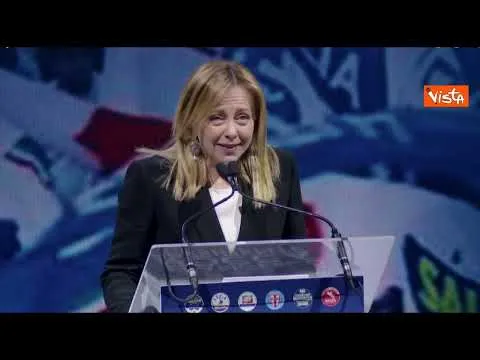 Meloni: "In questa sala nacque FdI, non siamo né scomparsi né rimasti ai mrgini"