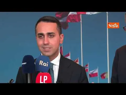 Ucraina, Di Maio: "Obiettivo con Paesi Nato portare Putin al tavolo del negoziato"