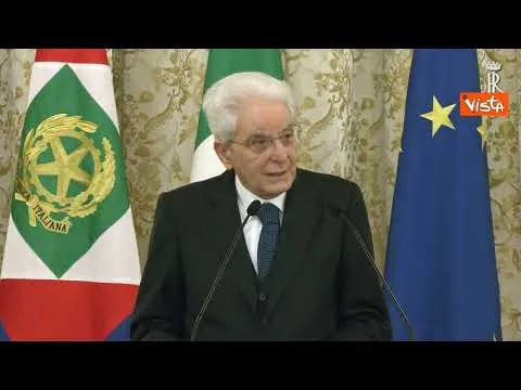 Mattarella: "Italia non ha mai fatto mancare suo contributo per mantenere la pace"