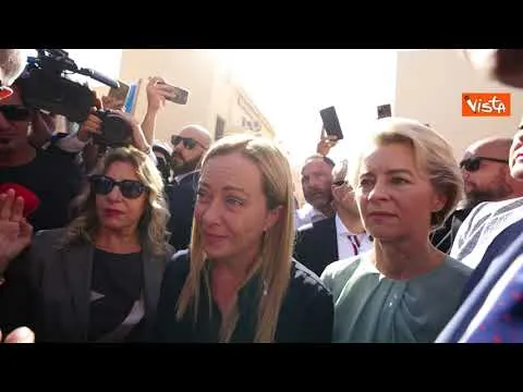 Migranti, Meloni e von der Leyen visitano l'isola di Lampedusa