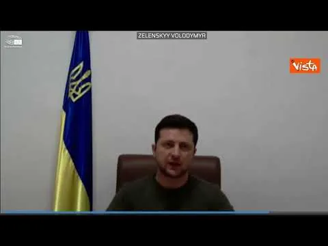 Ucraina, Zelensky a Ue: "E' una tragedia per il mio popolo, ogni giorno potrebbe essere l'ultimo"
