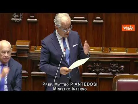 Piantedosi: "Al lavoro per un altro pacchetto sicurezza"