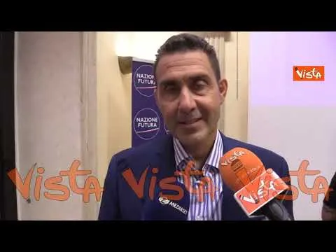 Vannacci: "Che il pubblico critichi anche il mio libro, l'importante però è averlo letto"