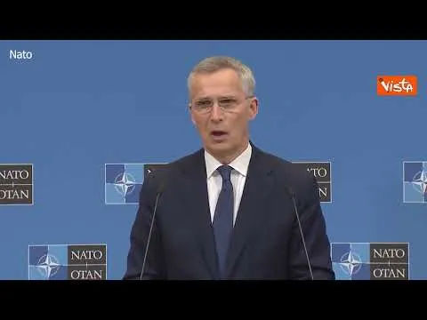 Ucraina, Stoltenberg: "Non vediamo ritirata russa"