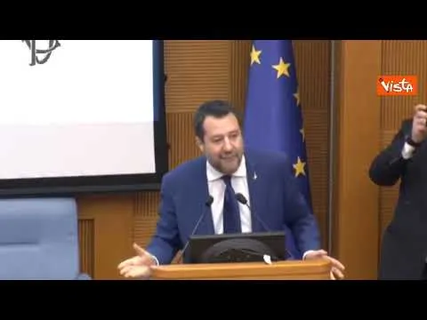 Salvini: "Anche fare la spesa è una scelta politica"