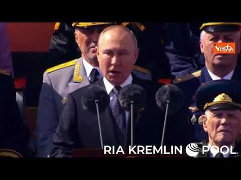 "Per la Russia, per la vittoria" le parole conclusive del discorso del 9 maggio di Putin