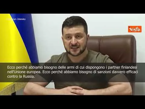 SOTTOTITOLI Zelensky: "Contro Russia serve cocktail di sanzioni che sarà ricordato come le molotov"