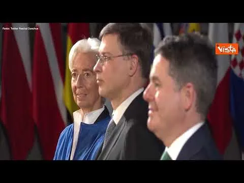 20 anni di moneta unica in Ue, nel 2002 entrava in vigore l'Euro