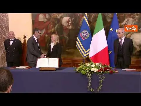 Claudio Barbaro giura come Sottosegretario all'Ambiente