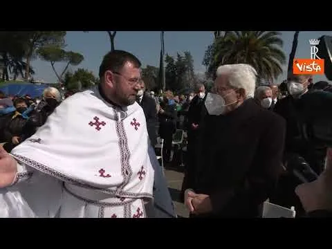 Mattarella alla messa in chiesa cattolica Ucraina di Roma per la prima domenica di Quaresima