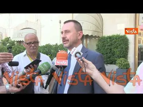 Rosato: “Conte sta facendo sceneggiata, inaccettabile in momento difficile del Paese”