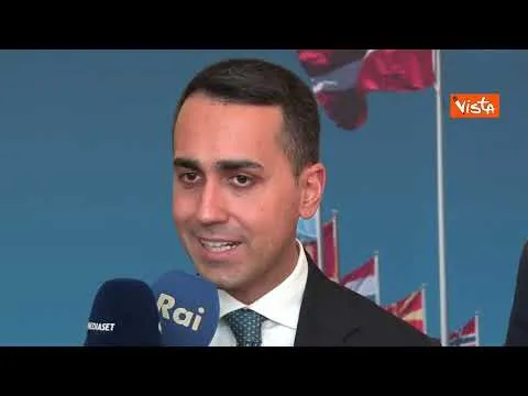 Ucraina, Di Maio: "Italia non è in guerra. Obiettivo far arretrare Putin"