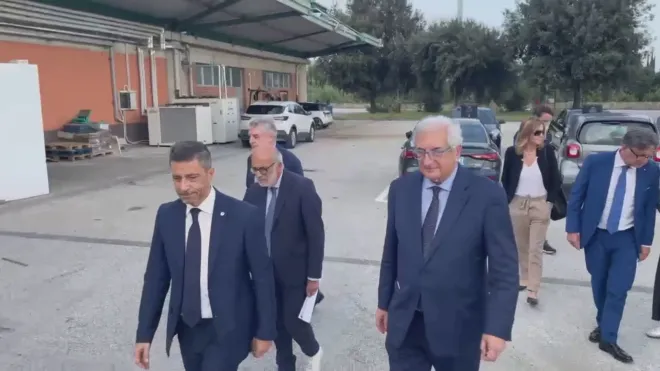 Comalca inaugura il nuovo hub agroalimentare della Calabria: presente il ministro Foti