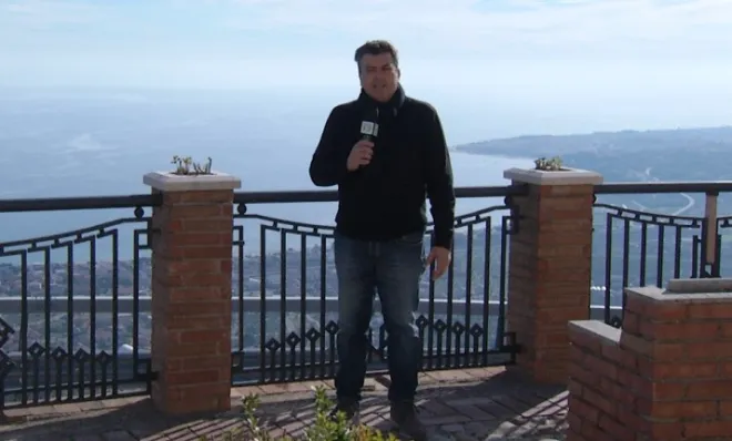 “Catanzaro e dintorni” su VideoCalabria: a Gasperina per ammirare il Golfo di Squillace e il Mar Jonio