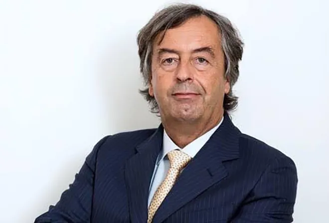 Coronavirus, Burioni: "Il tempo è nostro alleato: buone notizie dalla ricerca e meno accessi ai Pronto soccorso"