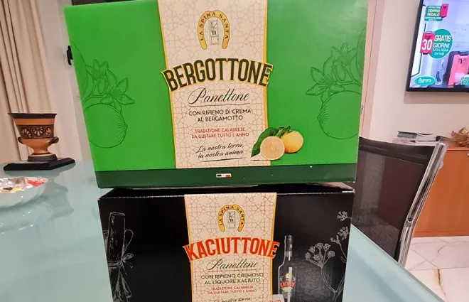 Bergottone e Kaciuttone, quando il classico panettone profuma di Calabria. Una proposta La Spina Santa