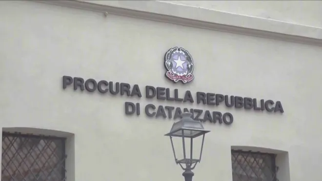 Duplice omicidio di Squillace: DDA chiede processo per Grande Aracri, Abbruzzo e Ielapi