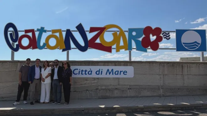 Porto di Catanzaro, svelata la nuova installazione "Catanzaro Città di Mare"