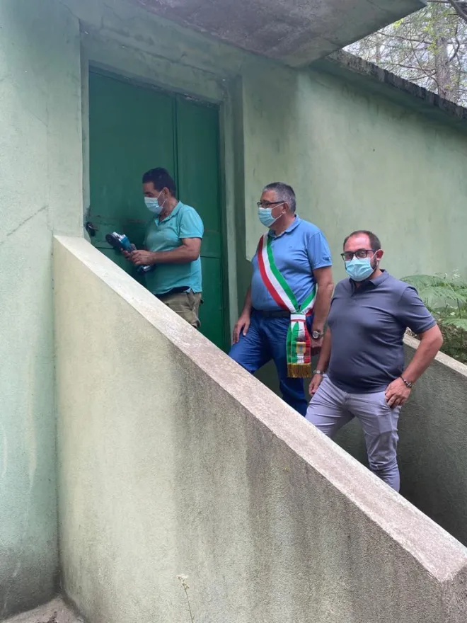 Crisi idrica nel Crotonese, avviso di garanzia per il sindaco di Cotronei