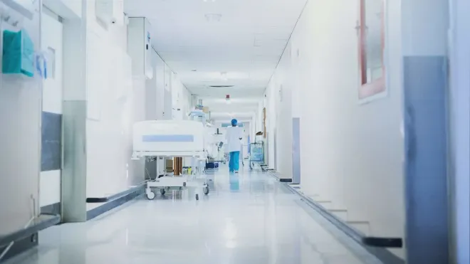 Sanità, Gimbe: liste d’attesa sempre più lunghe in Calabria