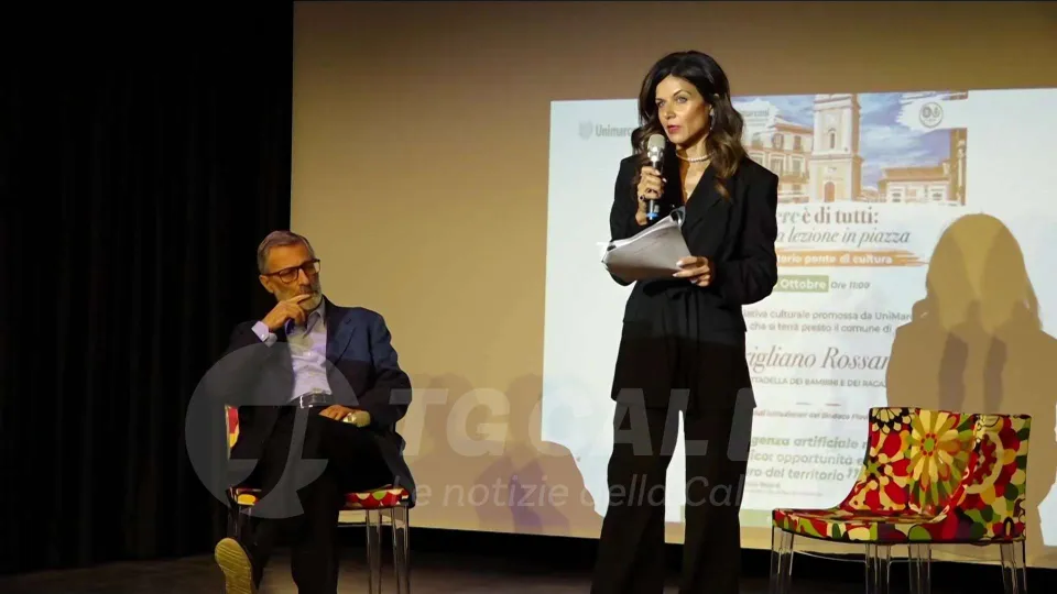 “Il sapere è di tutti - una lezione in piazza”: a Co-Ro l'evento UniMarconi