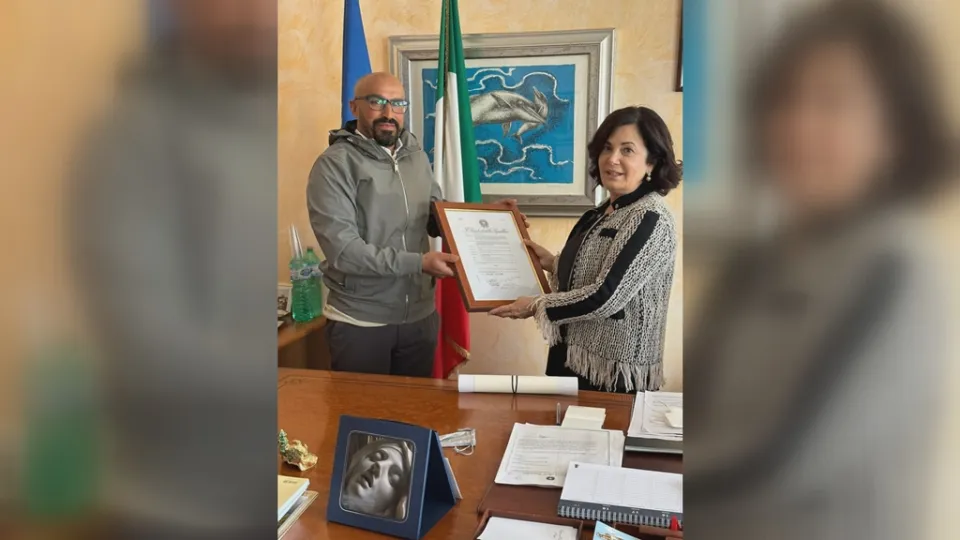 Salvò una dottoressa aggredita a Crotone: Mustapha diventa ufficialmente un cittadino italiano