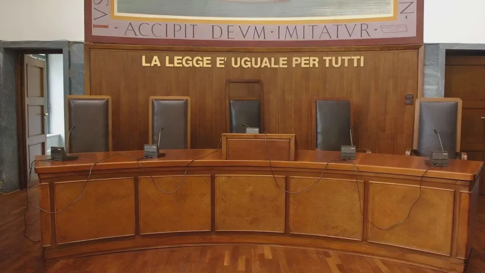 Inchiesta Ginestra, Pepe sceglie il silenzio davanti al gip