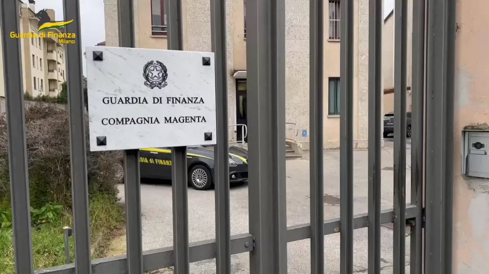 Bancarotta fraudolenta e riciclaggio: 22 indagati e perquisizioni a Catanzaro