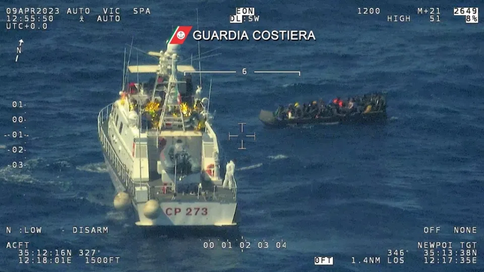 Migranti: giunta nel porto di Vibo Marina la Nave Diciotti con a bordo 397 migranti