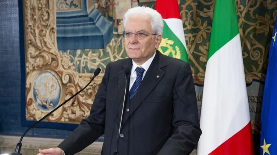 Tragedia di Cutro, Mattarella arrivato a Crotone: visita prima in ospedale e poi alla camera ardente