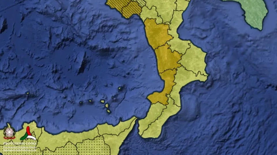 Maltempo: diramata allerta meteo arancione e gialla in Calabria per lunedì 29 novembre