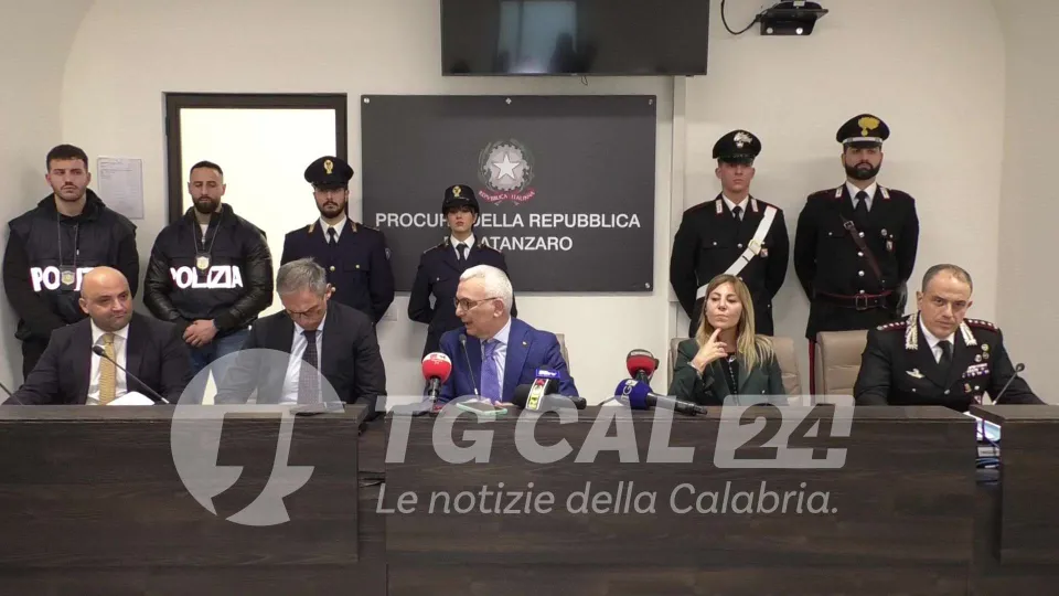 Il "mercato parallelo" delle case popolari di Catanzaro