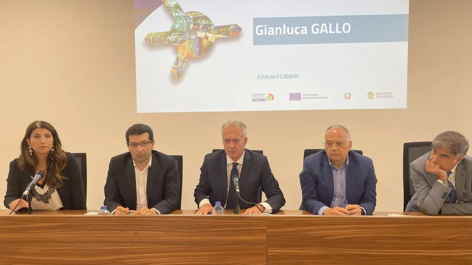 Trasporti, la Calabria investe 45 milioni per i nodi intermodali