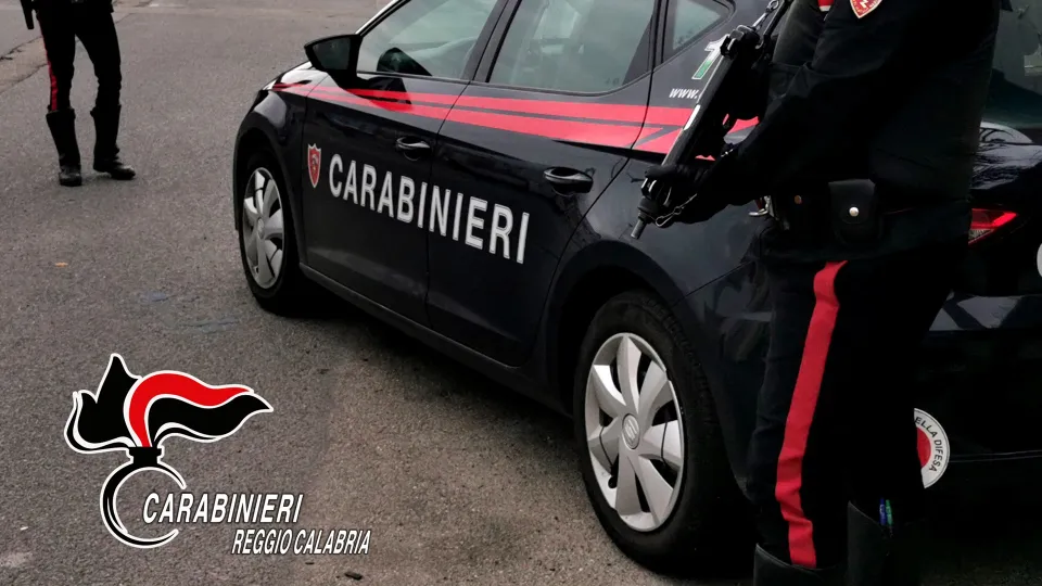 Maxi sequestro di 285 kg di cocaina nel Reggino