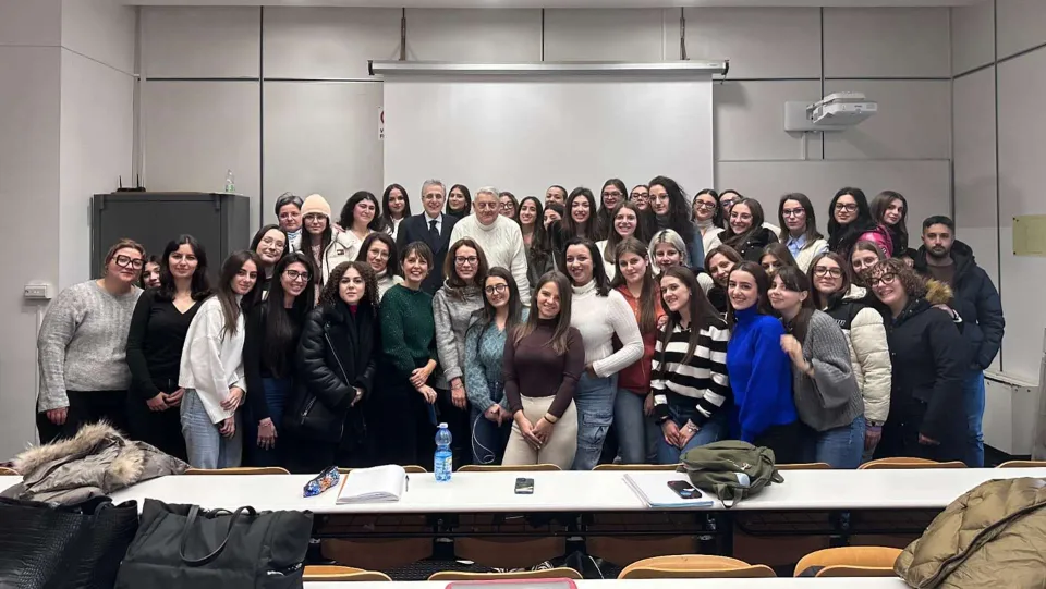 La pedagogia di Gerardo Sacco: dalla mano alla testa, al cuore