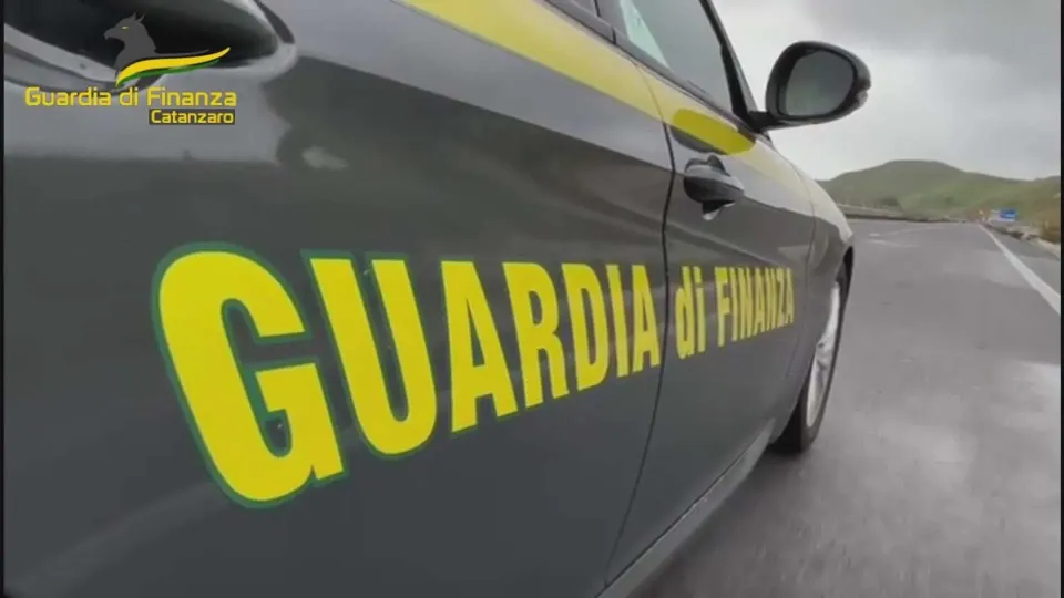 Guardia di Finanza, Estate sicura nel Catanzarese, intensificati i controlli