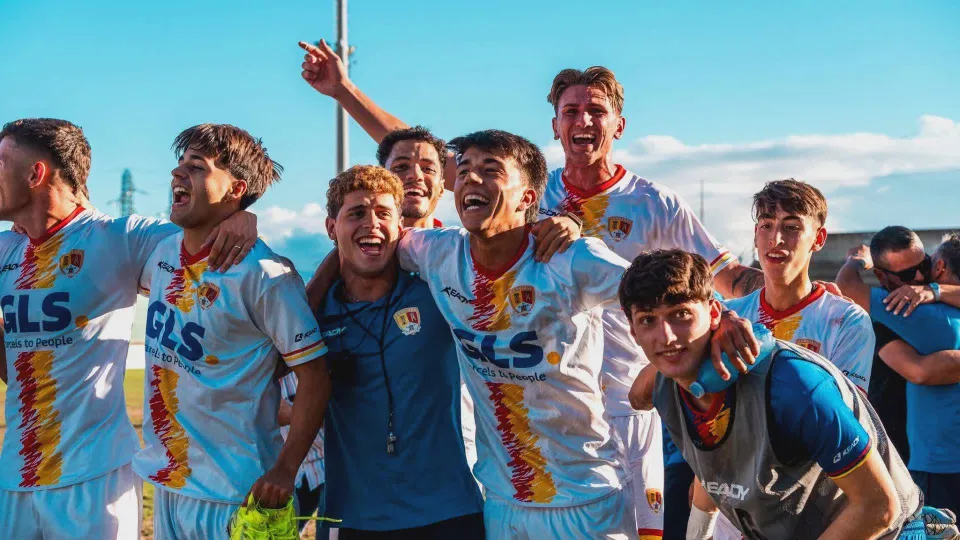 Il Sambiase vince e aggancia la Reggina: i giallorossi domano il Trapani
