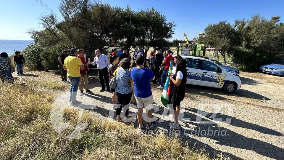 «No alle trivelle di Eni a Capocolonna»: sit-in di protesta delle associazioni