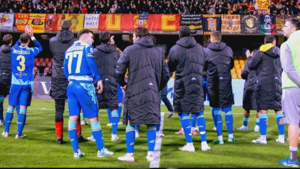 Catanzaro, l'era Mignani parte con un punto: Buso gol e pari a Benevento