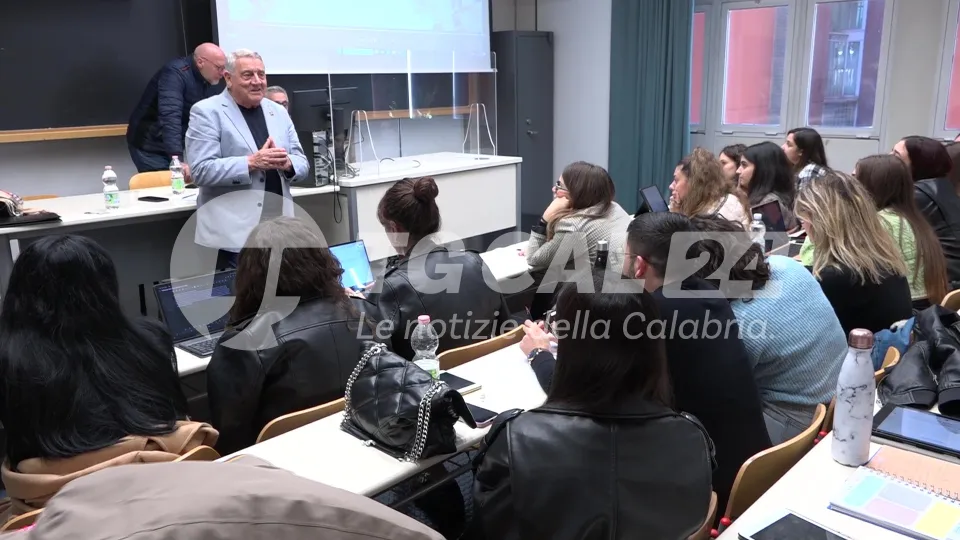 All'Unical sale in cattedra il maestro Gerardo Sacco