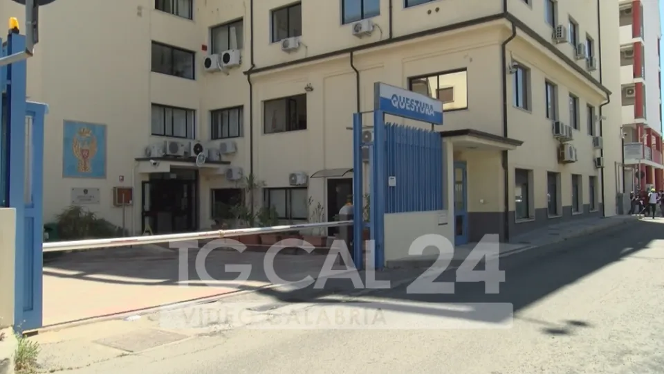Crotone, chiusa discoteca per 5 giorni: si ballava senza distanziamento e mascherine