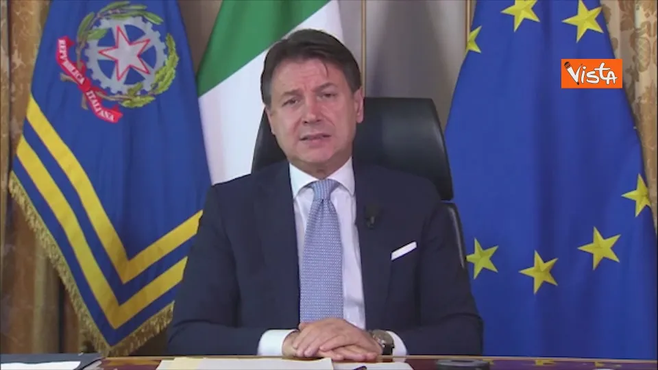Coronavirus, Conte: «Sta arrivando impennata dei contagi. Dobbiamo fare ancora sacrifici»