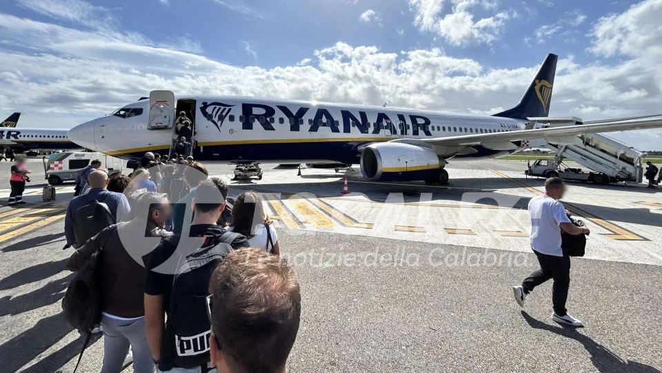 Ryanair espande l’offerta in Calabria con piano estivo record