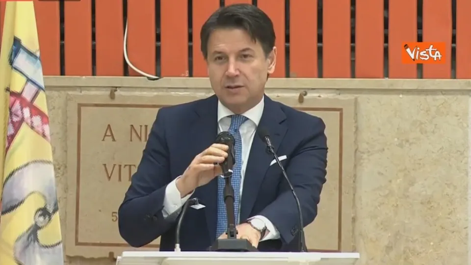 Il premier Conte a Gioia Tauro: «Sud è sinonimo di ambizione» (VIDEO)
