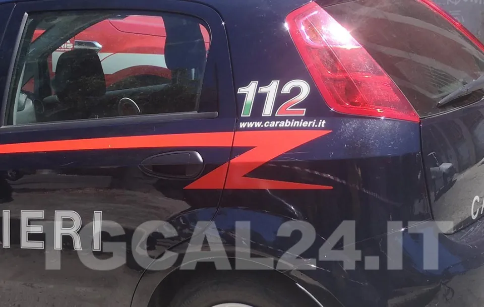 Sbarco di 80 migranti a Crotone: arrestato lo scafista dai Carabinieri