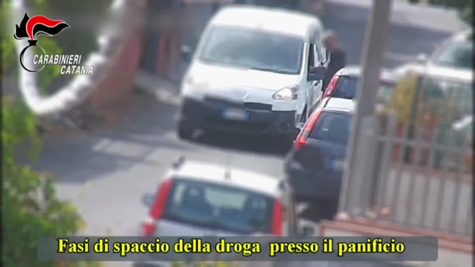 Spaccio di droga tra Sicilia e Calabria: nove gli arresti
