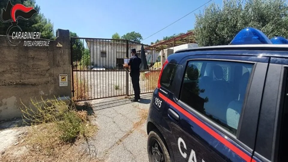 Sequestrata l'area ex mattatoio di Roseto Capo Spulico, usata come discarica non autorizzata
